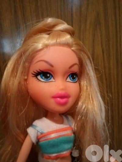 HELLO MY NAME IS BRATZ CLOE MGA As new doll 2018 flexi legs+Shoes=22$