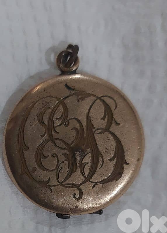 German Nazi Pendant Soldier+ his photo World War Two WW2 gold 9 2