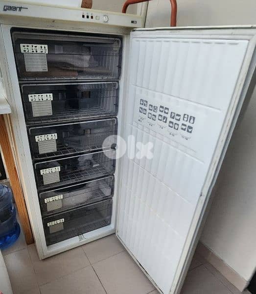 freezer 6 drawers. 0