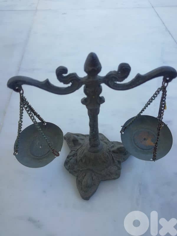 ميزان قديم 0