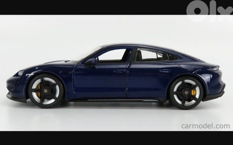 Porsche Taycan Turbo S diecast car model 1:24 1