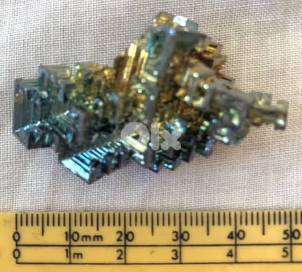 Natural Rainbow Aura Titanium Bismuth Crystal Specimen Healing Stone 1