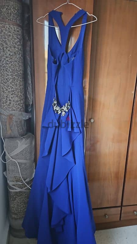 dresses for occasions in a perfect condition 9