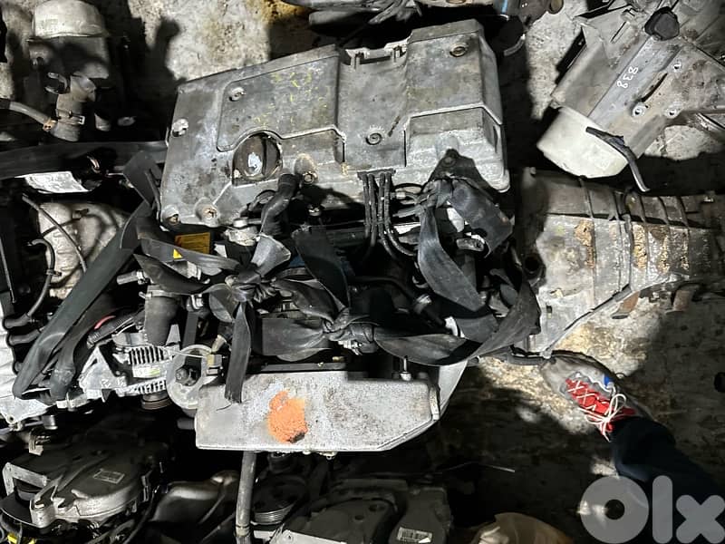 moteur BMW E36 serie 3 Nissan Tida Juke Renault Kango Dacia Mercedes E 1