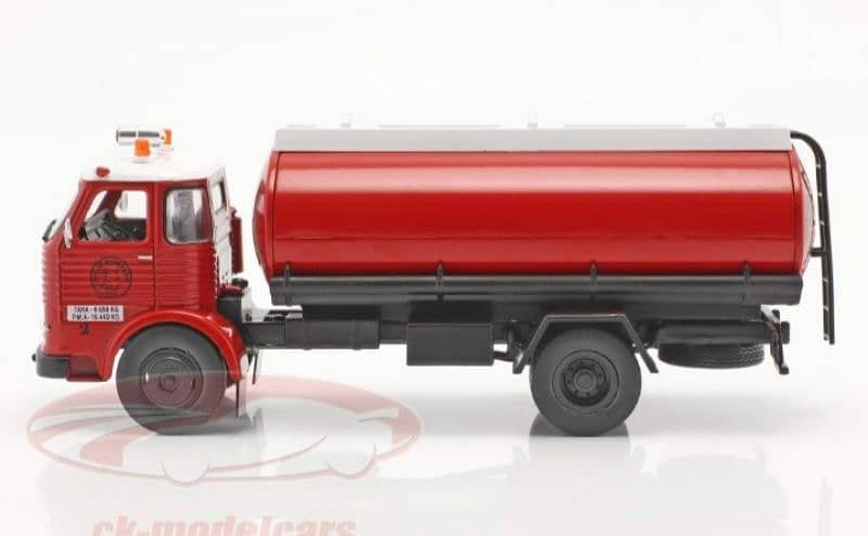 Pegaso Comet 1095(Fire Department Spain) 1968 diecast car model 1;43 2