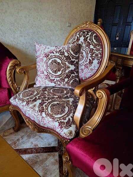 classic salon living room 2