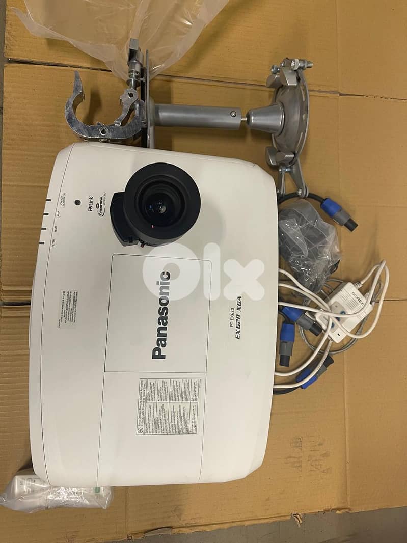 Complete Home, Events, and Presentation Bundle – Surround System! 1