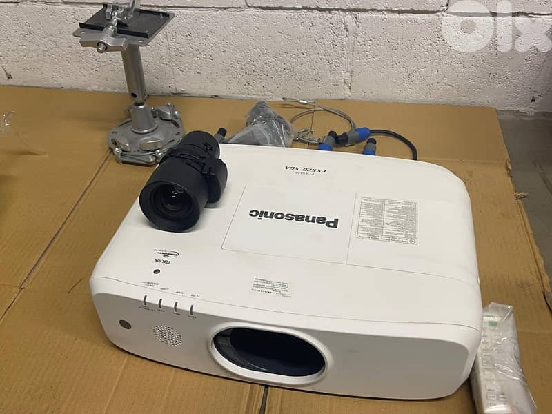 Complete Home, Events, and Presentation Bundle – Surround System! 2