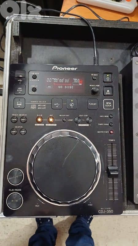 pioneer cdj 350 + mixer pioneer 400 + case 2