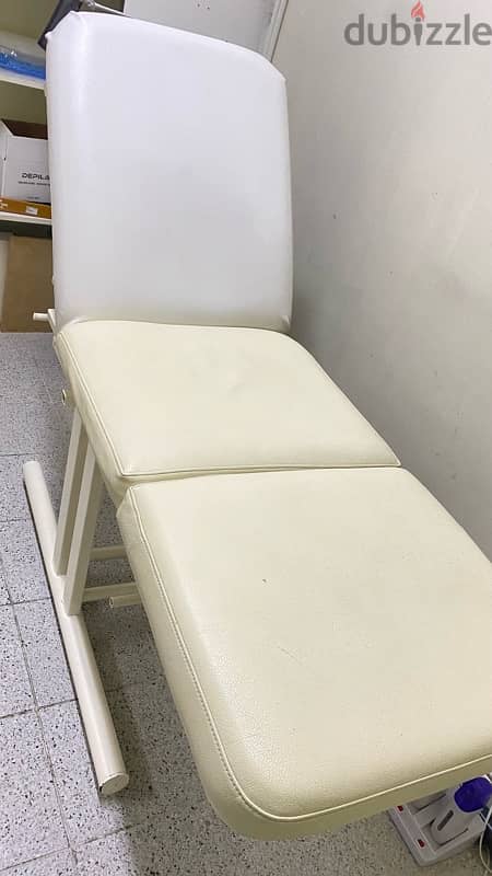 Chariot/ Medical esthetic bed 2