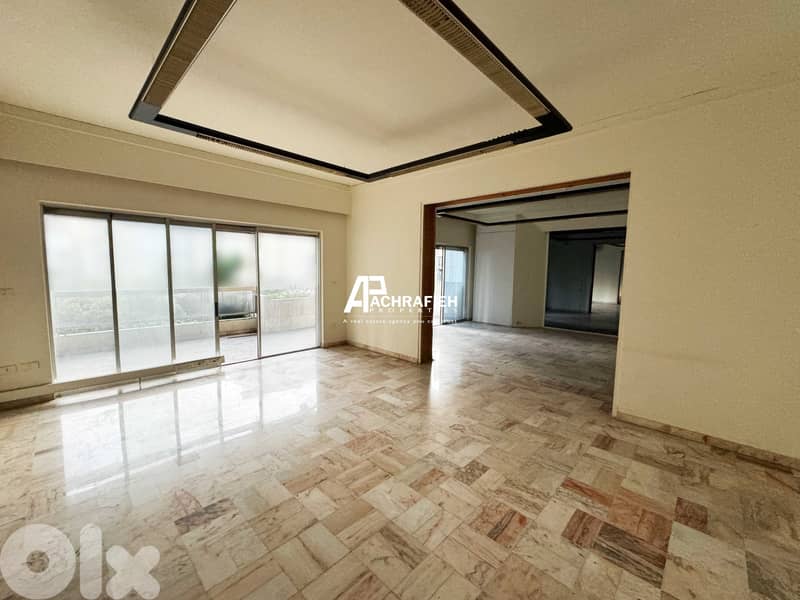 Office For Rent in Achrafieh - مكتب للإجار في الأشرفية 0