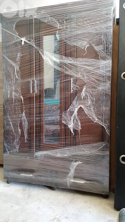 خزانة ٣ درف