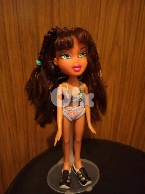 BRATZ SUN KISSED SUMMER Dana MGA Great doll04+Own swim wear+Kickers=32 2