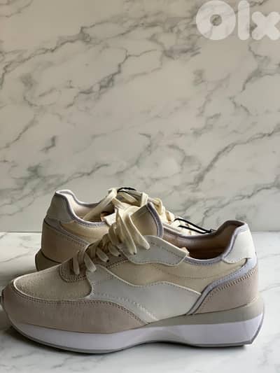 ZARA Men's Sports Shoes - Off-White 41