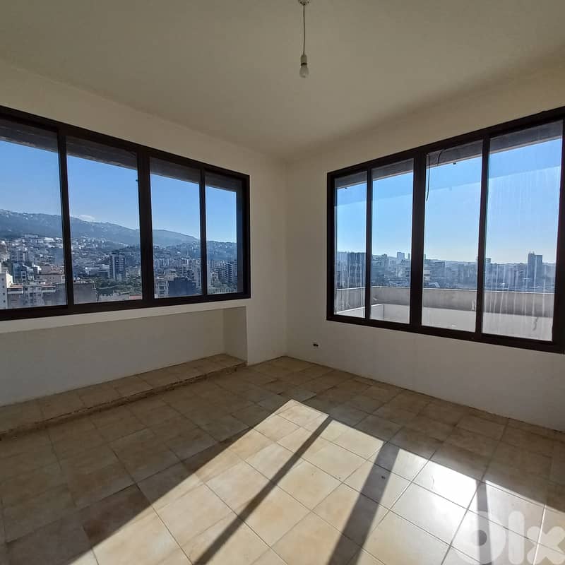 Roof Office with sea view terrace for rent in Zalka 0