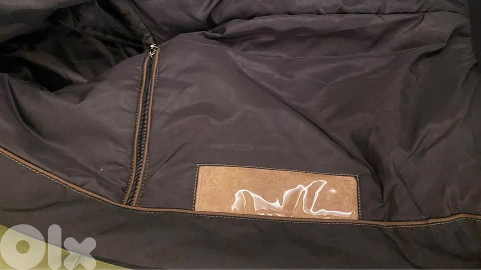 black  puffer jacket camel hair 3
