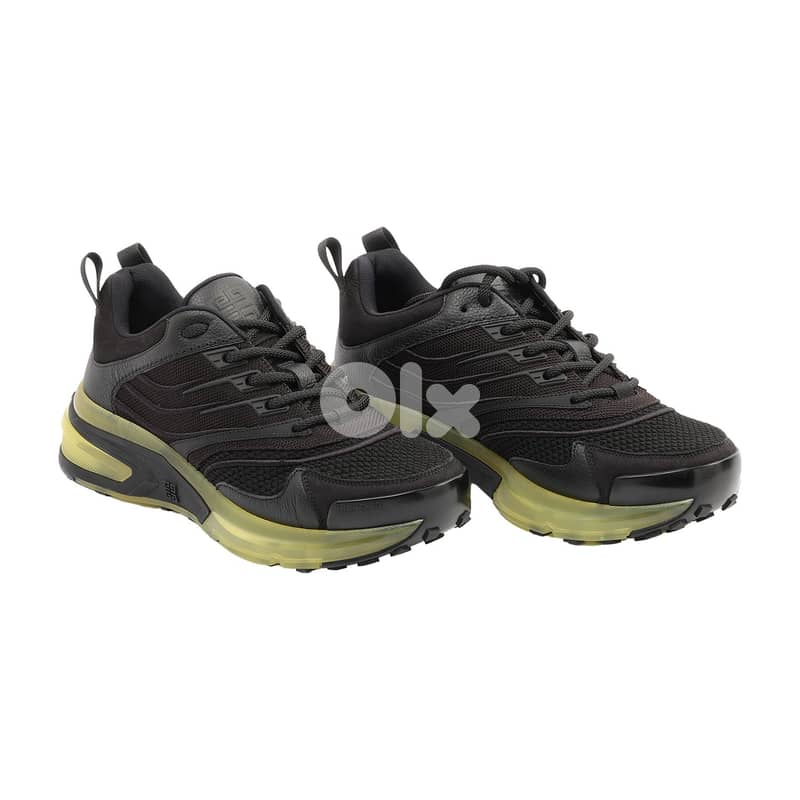 Givenchy Giv1 Trainers 1