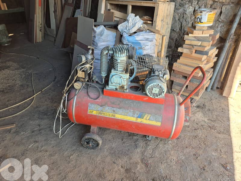 آلات وعدة منشرة 12