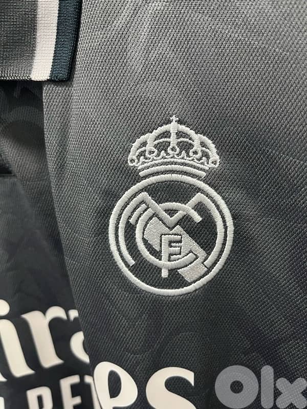 Real Madrid away jersey 24/25 1