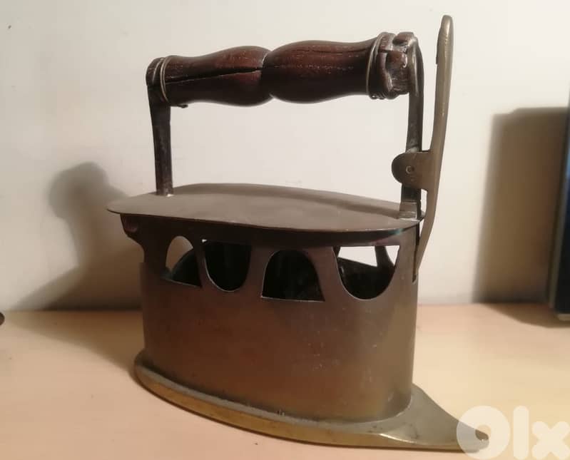 Vintage Copper cloth Ironing tool 4