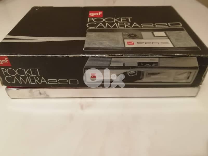 Vintage GAF 220 film pocket camera in box made in Japan still in mint 4