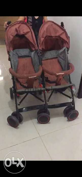 عرباية توأم twins stroller 2