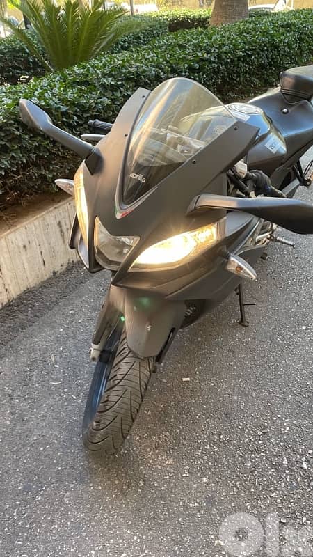 Aprilia 3