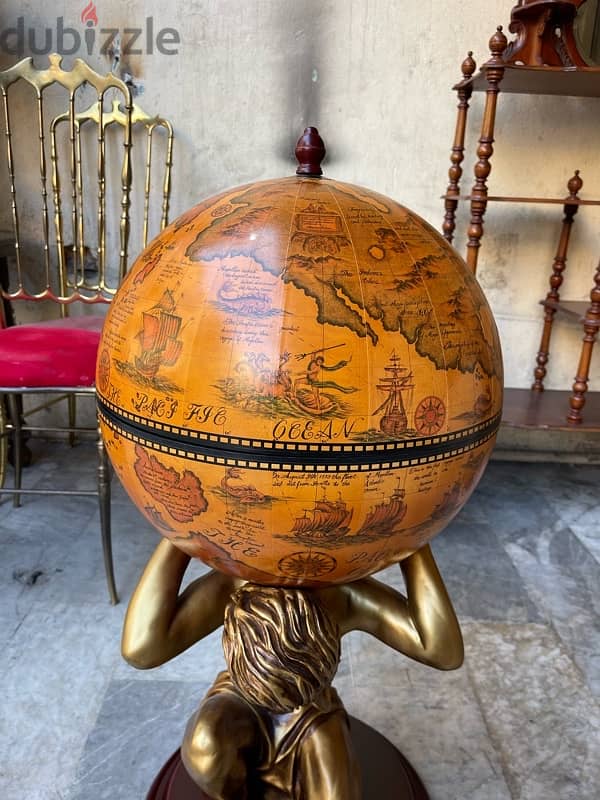 Elegant standing world globe barبار على شكل كرة ارضية خارقة النظافة 1