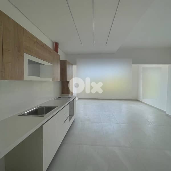 amazing apartment with sea view for saleشقه مميزه للبيع في البترون 0