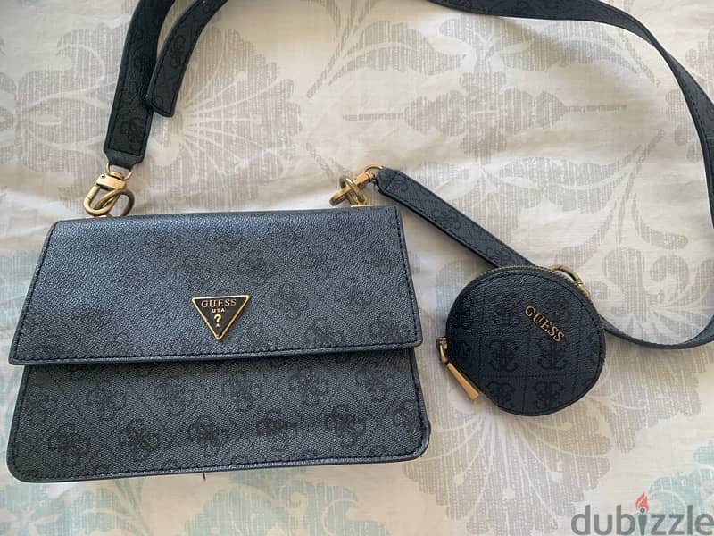 Handbag authentic guess as new 0