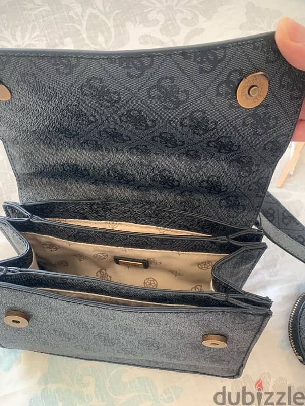 Handbag authentic guess as new 3