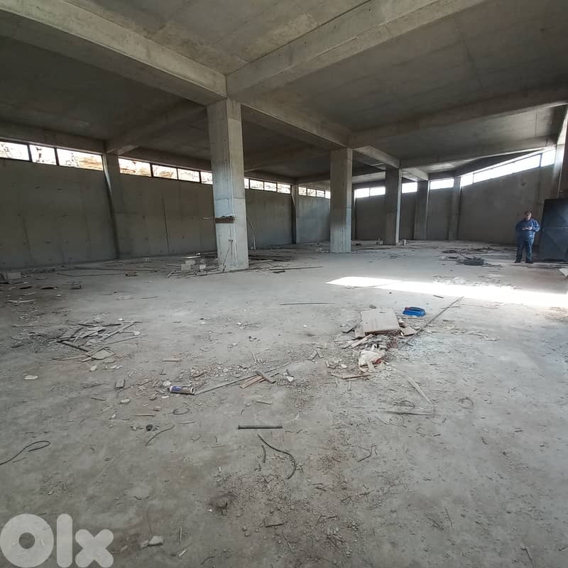 Warehouse For Rent in Nahr el mot مستودع للإيجار في نهر الموت 0
