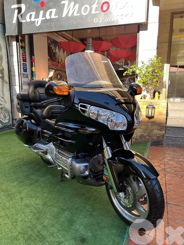 Honda Goldwing 1800 cc 10
