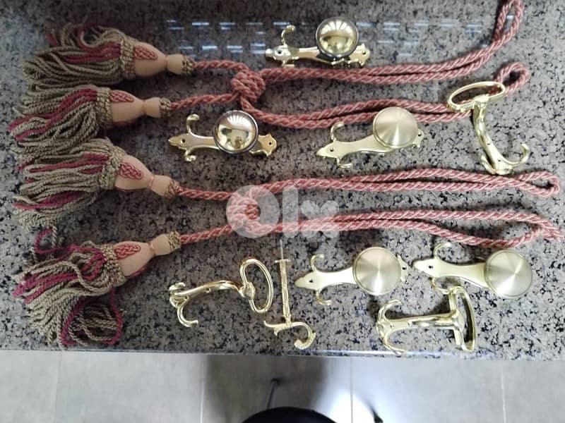 Curtains accessories 0