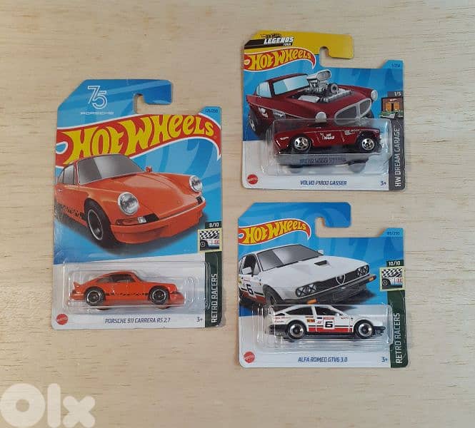 Hot Wheels diecast car model 1;64 1