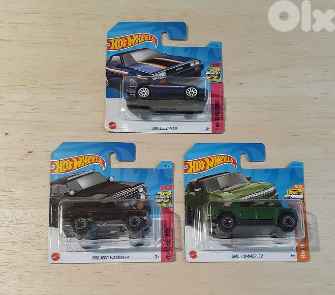 Hot Wheels diecast car model 1;64 11