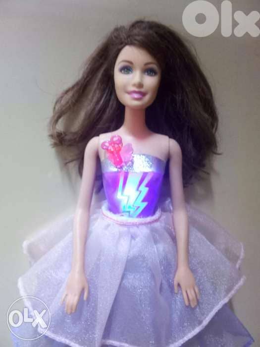 CORRINE -Barbie PRINCESS POWER Mattel machanism as new doll=21$ 0