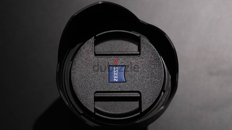 Zeiss Tuit 12 mm f2.8 / Xmount 8