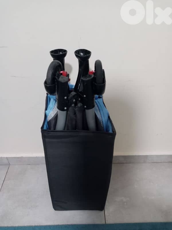 like new baby bed used for 2 weaks 1