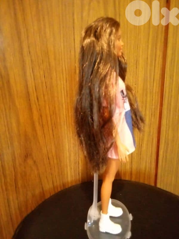 FASHIONISTAS TALL num: 103 Brunette Long hair Complete wear great doll 4