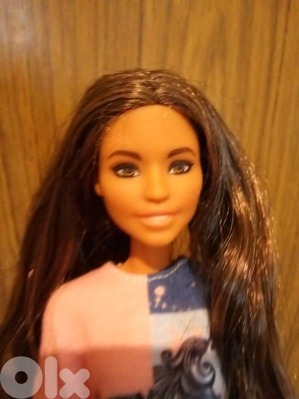 FASHIONISTAS TALL num: 103 Brunette Long hair Complete wear great doll 3