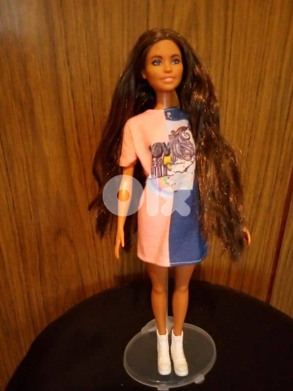 FASHIONISTAS TALL num: 103 Brunette Long hair Complete wear great doll 6