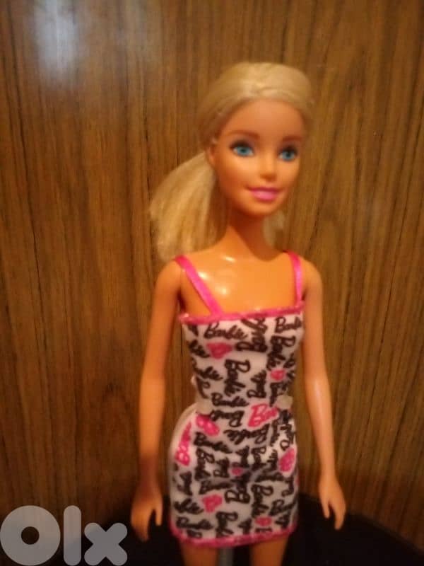 Barbie GLITZ Mattel barely used Still Good doll+shoes unflexi legs=14$ 1