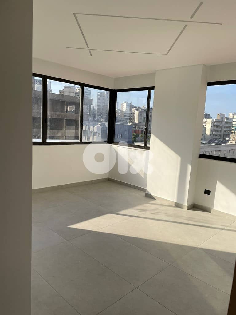 Office for rent in Dekweneh | 120 Sqm مكتب للاجار في الدكوانة 0