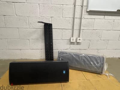 CX82 RENKUS HEINZ-Audio Prof. PA Speaker with Wall Mount Bracket