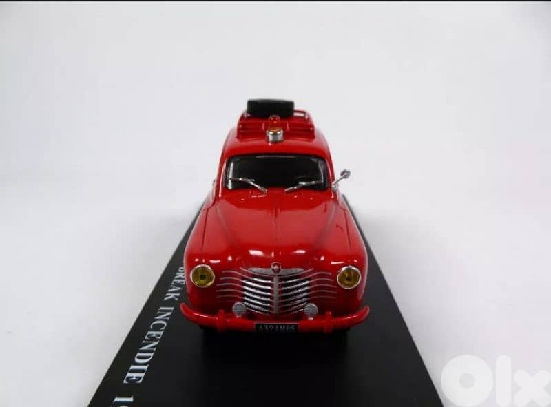 Renault Colorale Prairie 4×4 (1955) diecast car model 1;43 5