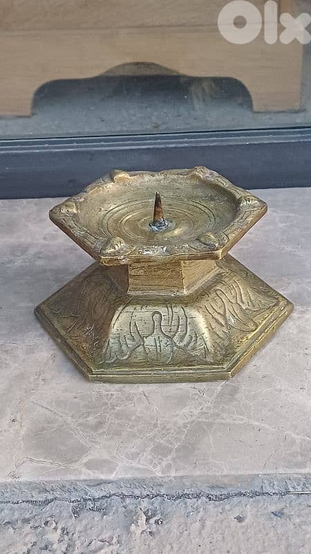 antique 0