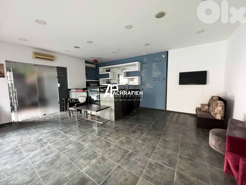 235 Sqm - Semi-equipped Shop For Rent in Achrafieh 0