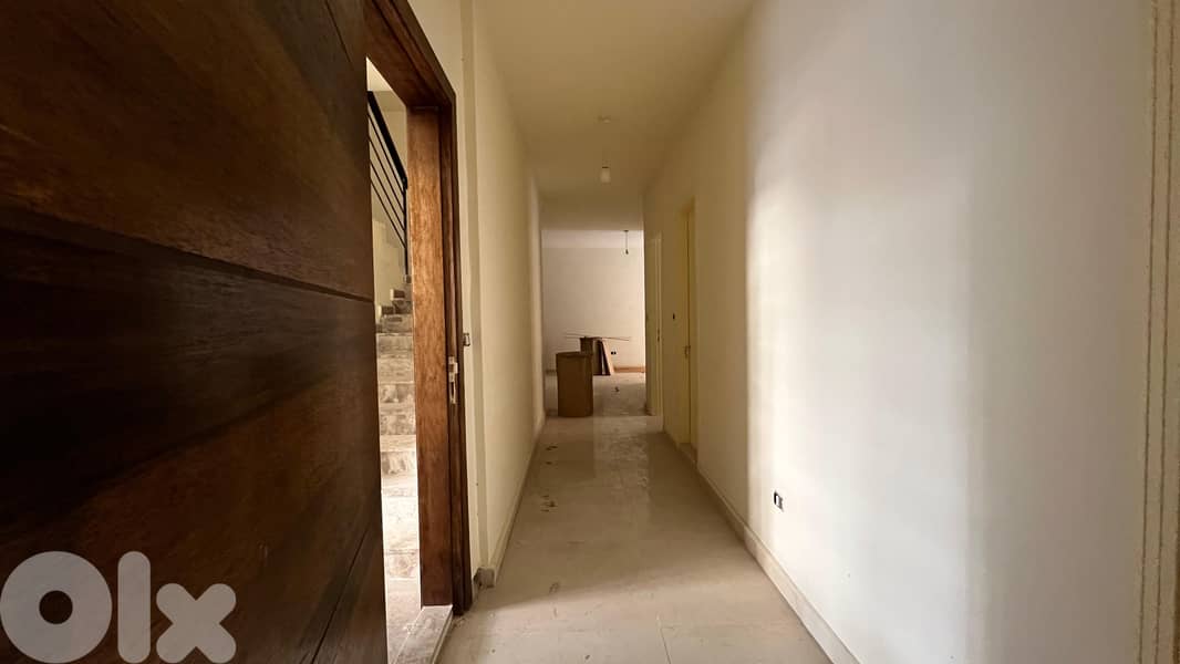 RWK156RM - Apartment For Sale In Ain El Rihaneh with Terrace 0