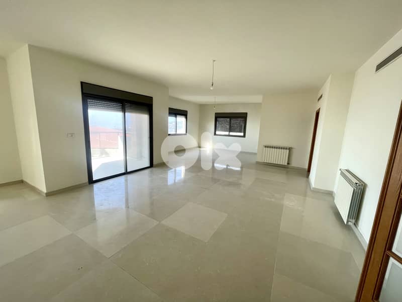 RWK330JA - 205 SQM  Amazing Apartment For Rent in kfarhbab 0